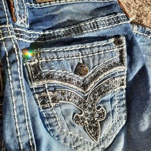 Woman's Rock Revival Yanka 24x33 Bootcut